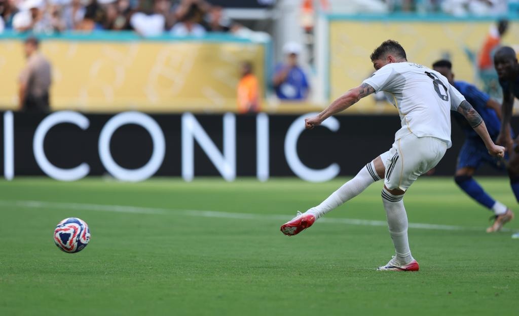 《幻兽帕鲁》推出集换式卡牌游戏 7月30日上市