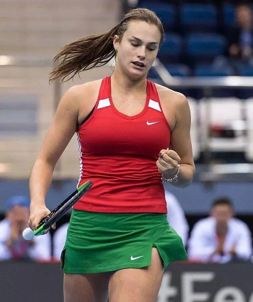 赛季进入中 赛季进入中