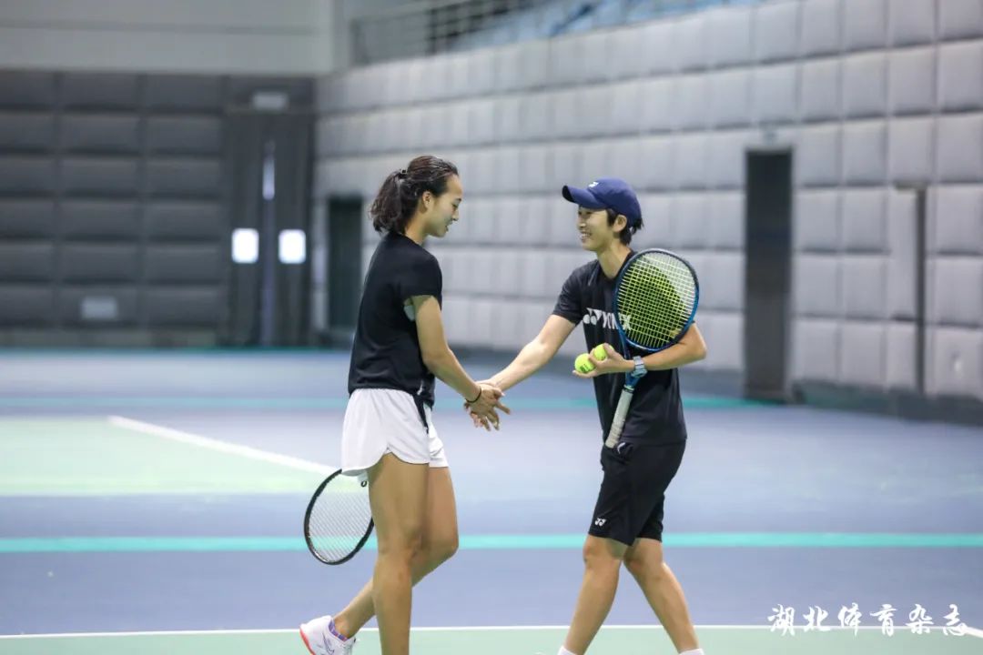 通过精细的 通过精细的